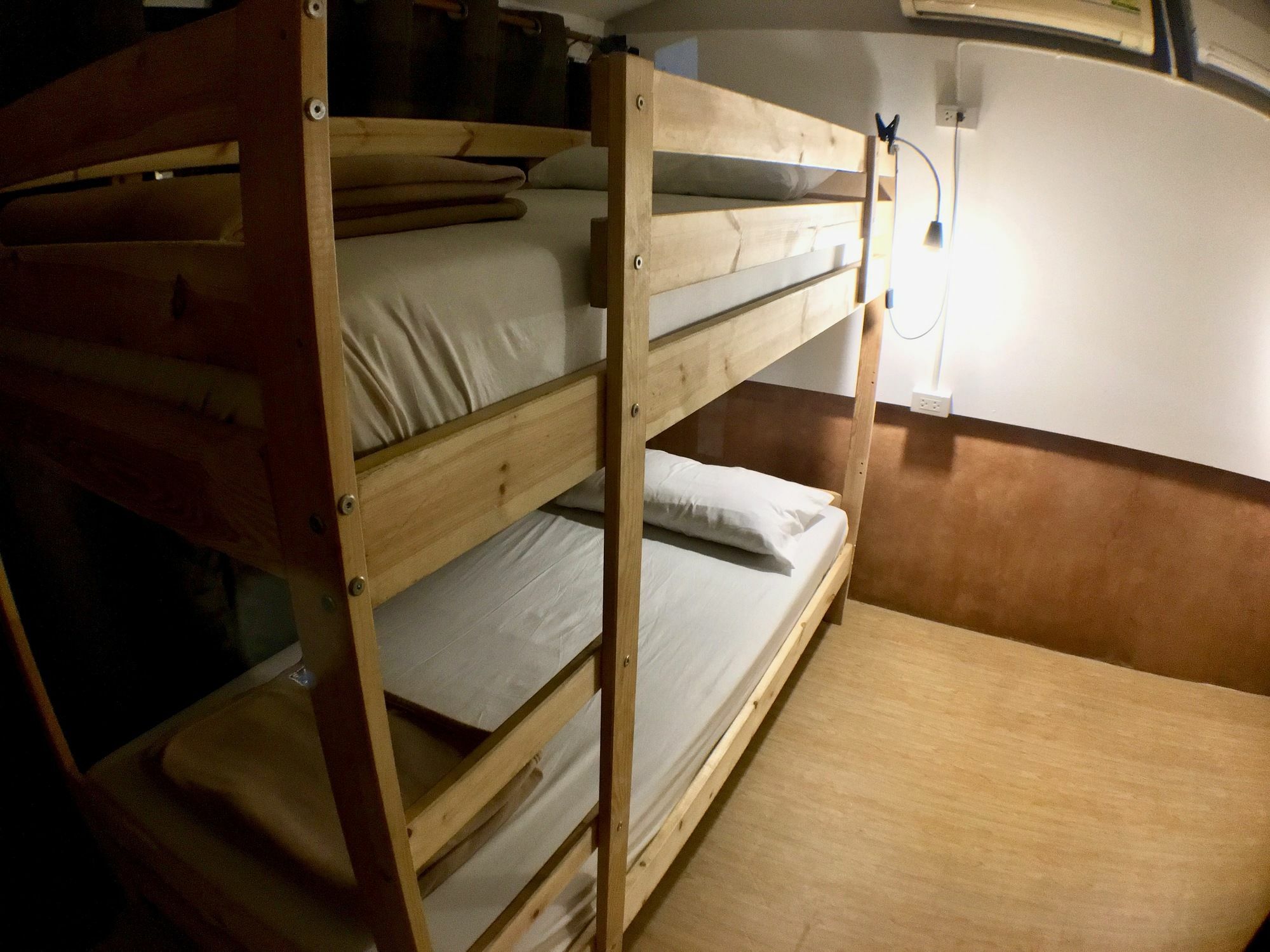 Jao Hostel & Cafe Чиангмай Экстерьер фото