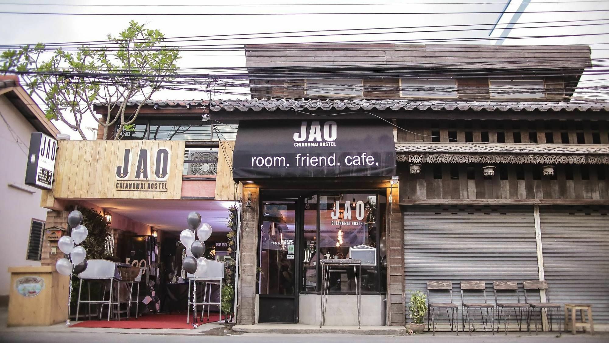 Jao Hostel & Cafe Чиангмай Экстерьер фото